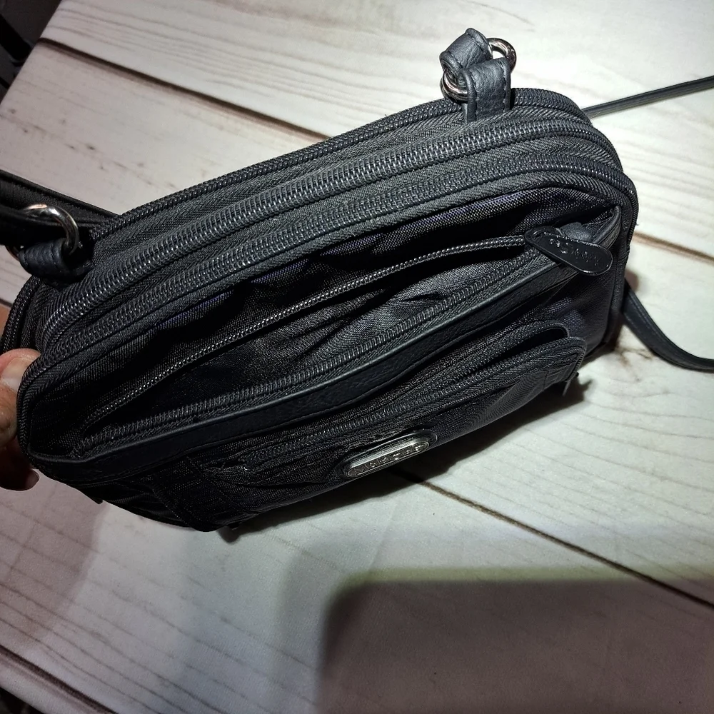 Multisac Black And Blue Pin Stripe Crossbody Purse Lots Of Pockets